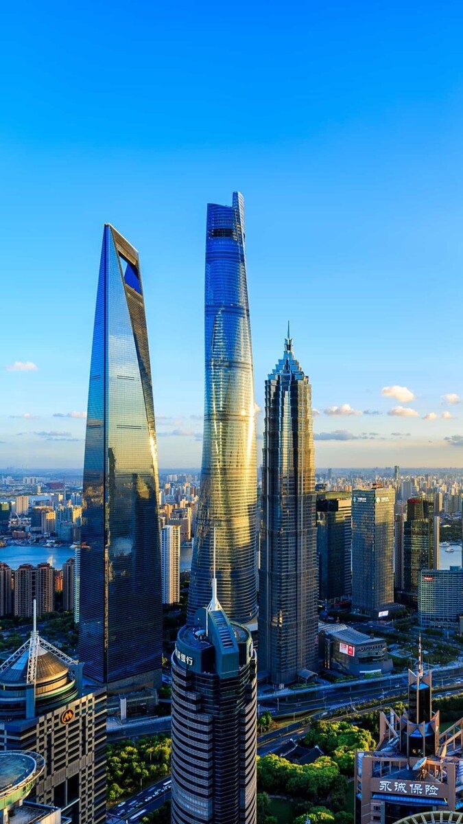 摩都脊梁 外滩建筑群与上海金融印记